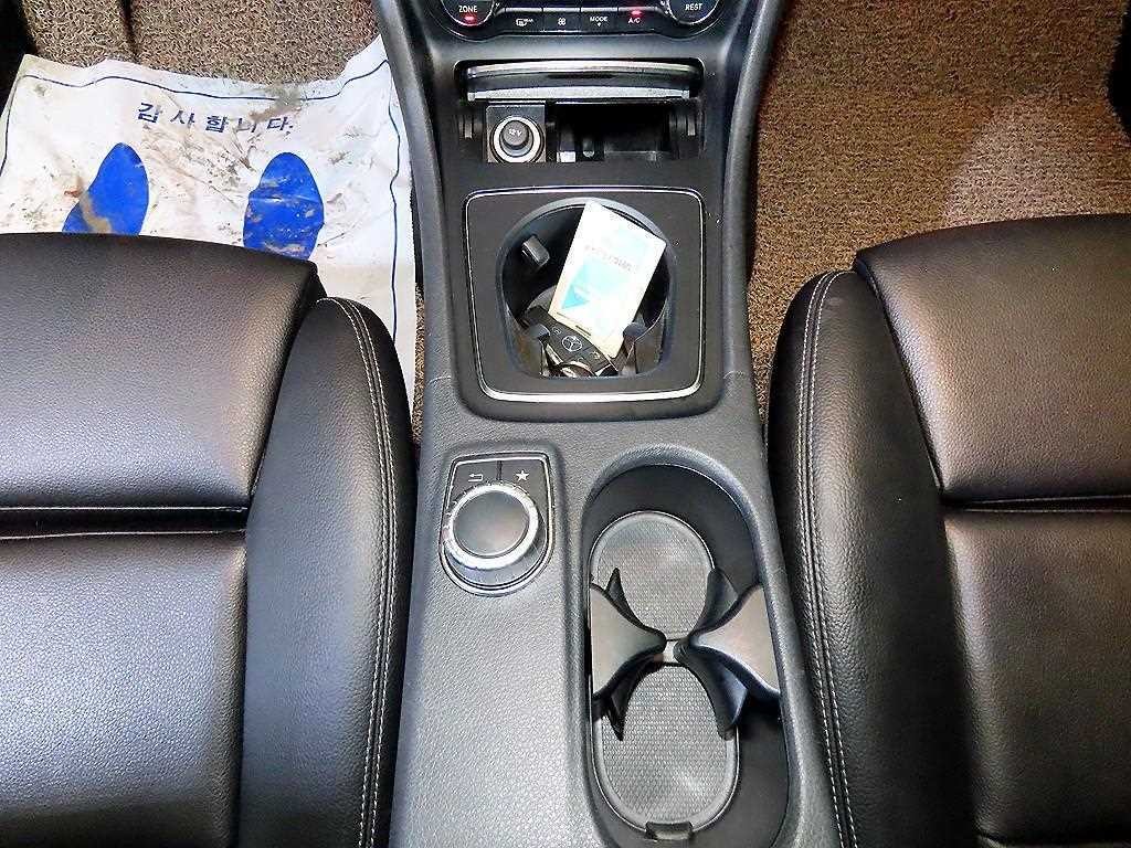 벤츠 GLA 클래스 GLA클래스 X156 GLA220 이미지 12