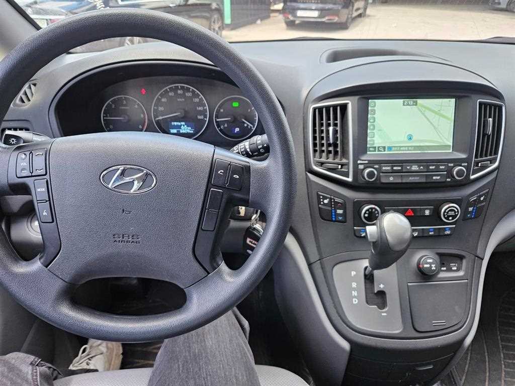 현대 스타렉스 더 뉴 그랜드 스타렉스 4WD 웨건 12인승 스마트 이미지 5