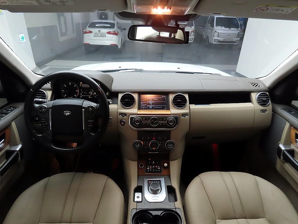 랜드로버 디스커버리 디스커버리4 3.0 SDV6 SE 이미지 8