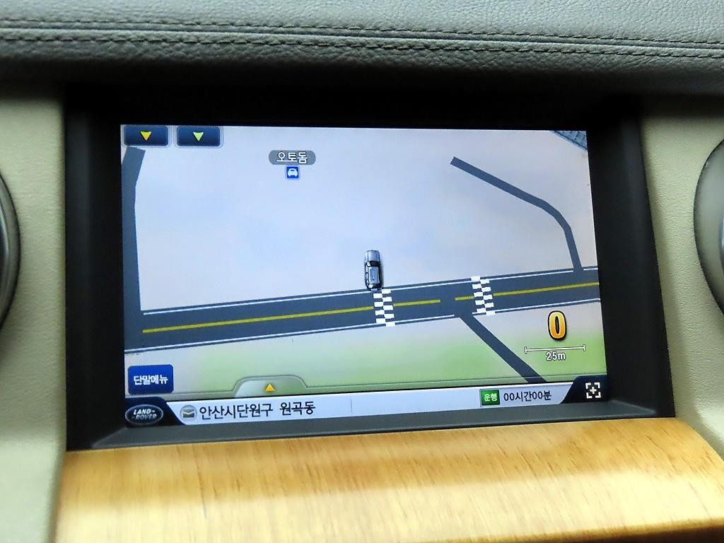 랜드로버 디스커버리 디스커버리4 3.0 SDV6 SE 이미지 9