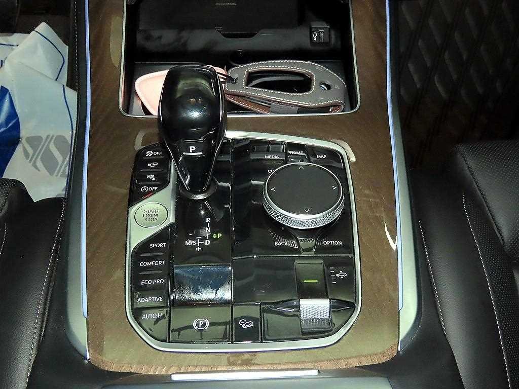 BMW X5 X5 (G05) xDrive 40i M 스포츠 이미지 12