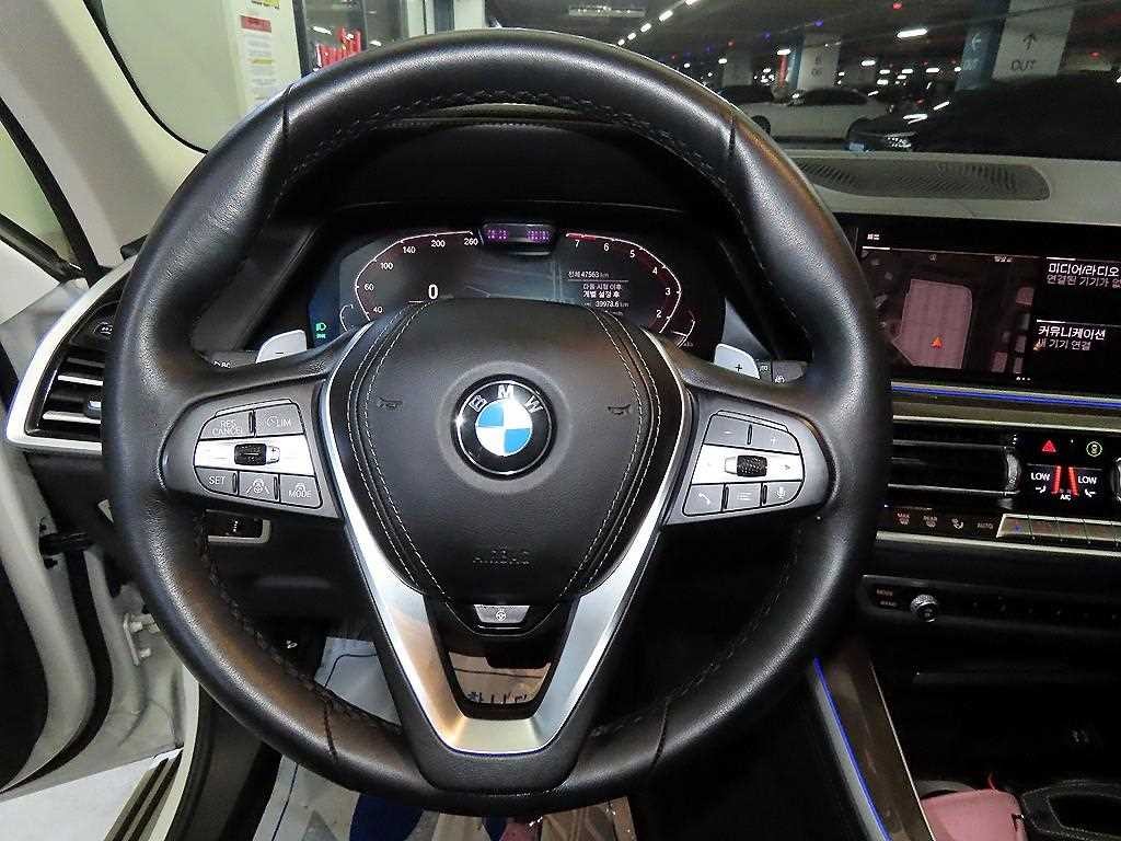 BMW X5 X5 (G05) xDrive 40i M 스포츠 이미지 8