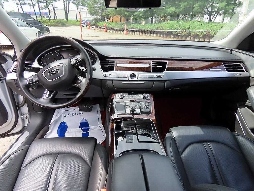 아우디 A8 뉴A8 4.2 TDI 콰트로 LWB 이미지 7