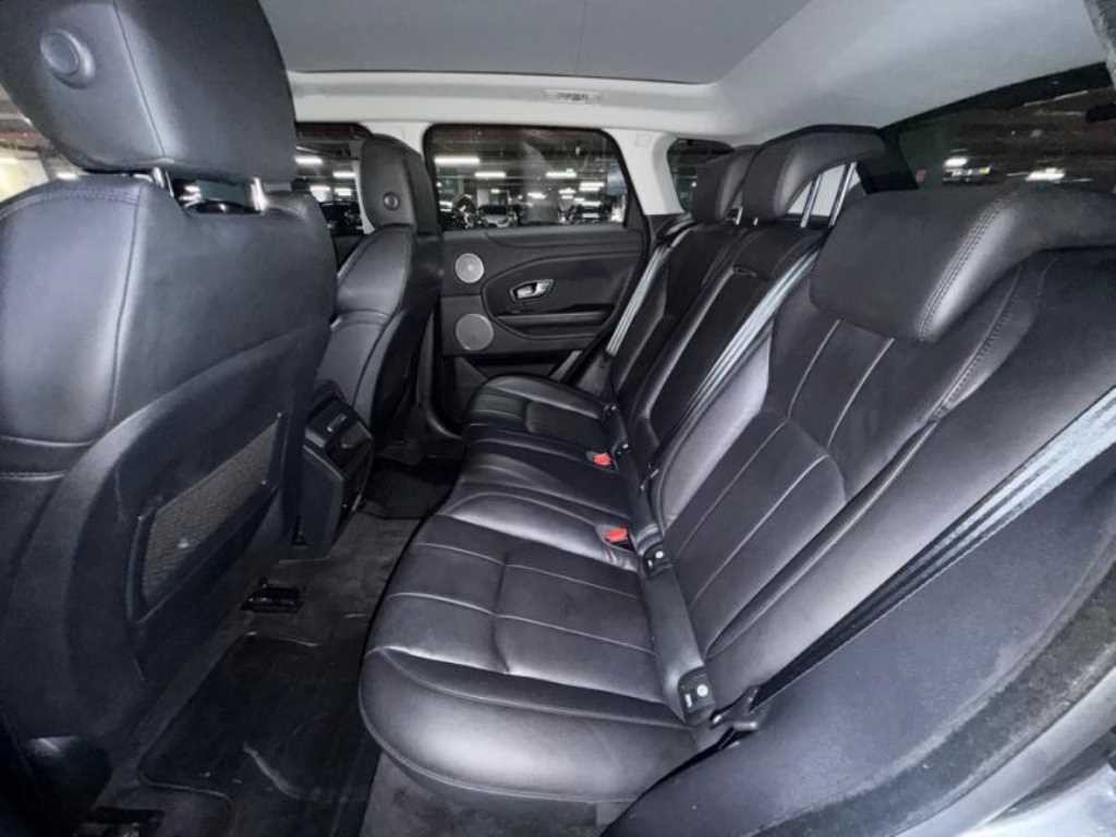 랜드로버 레인지로버 이보크 2.0 TD4 SE 이미지 7