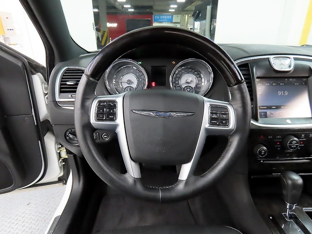 크라이슬러 300C 올뉴300C 3.6 프레스티지 이미지 9