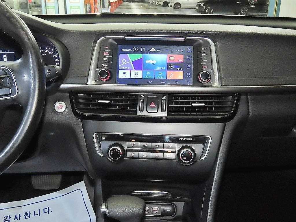기아 K5 K5 2세대 MX 2.0 LPI 럭셔리 A/T 이미지 11