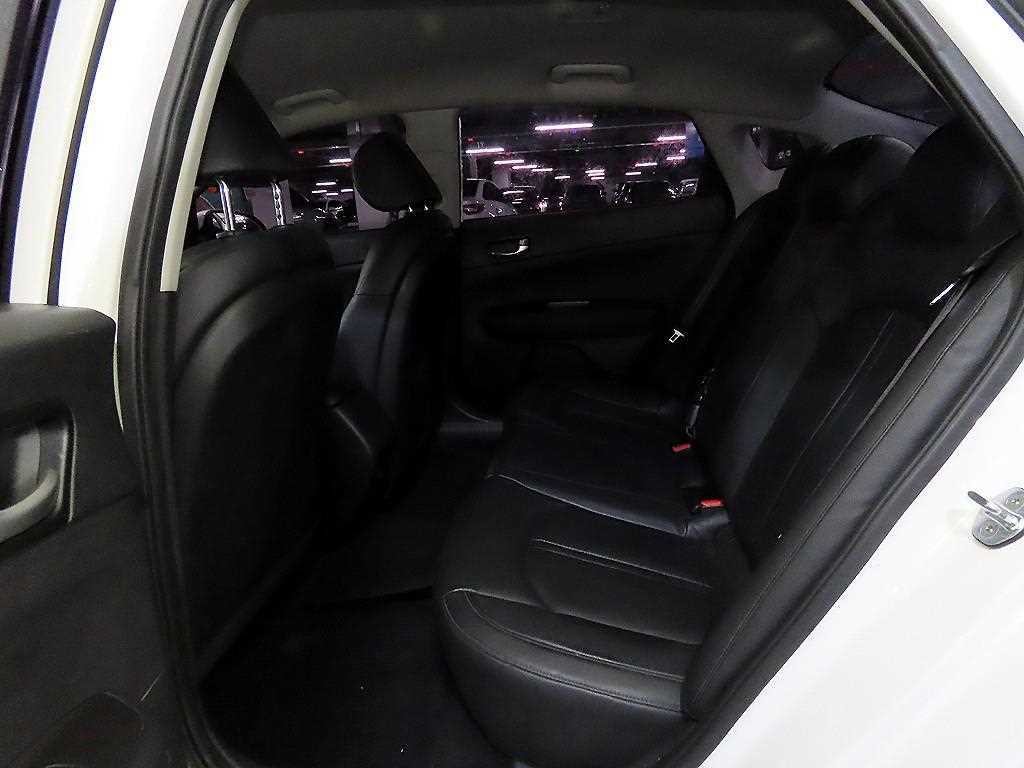 기아 K5 K5 2세대 MX 2.0 LPI 럭셔리 A/T 이미지 7