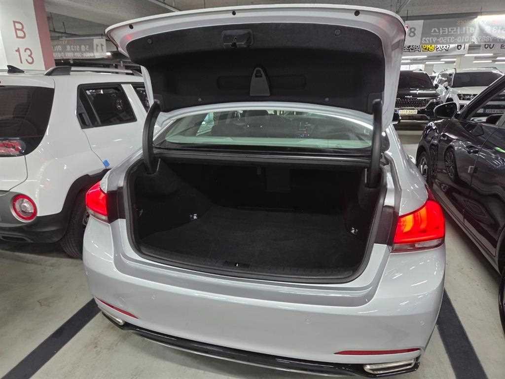 제네시스 G80 3.3 GDI AWD 럭셔리 이미지 7