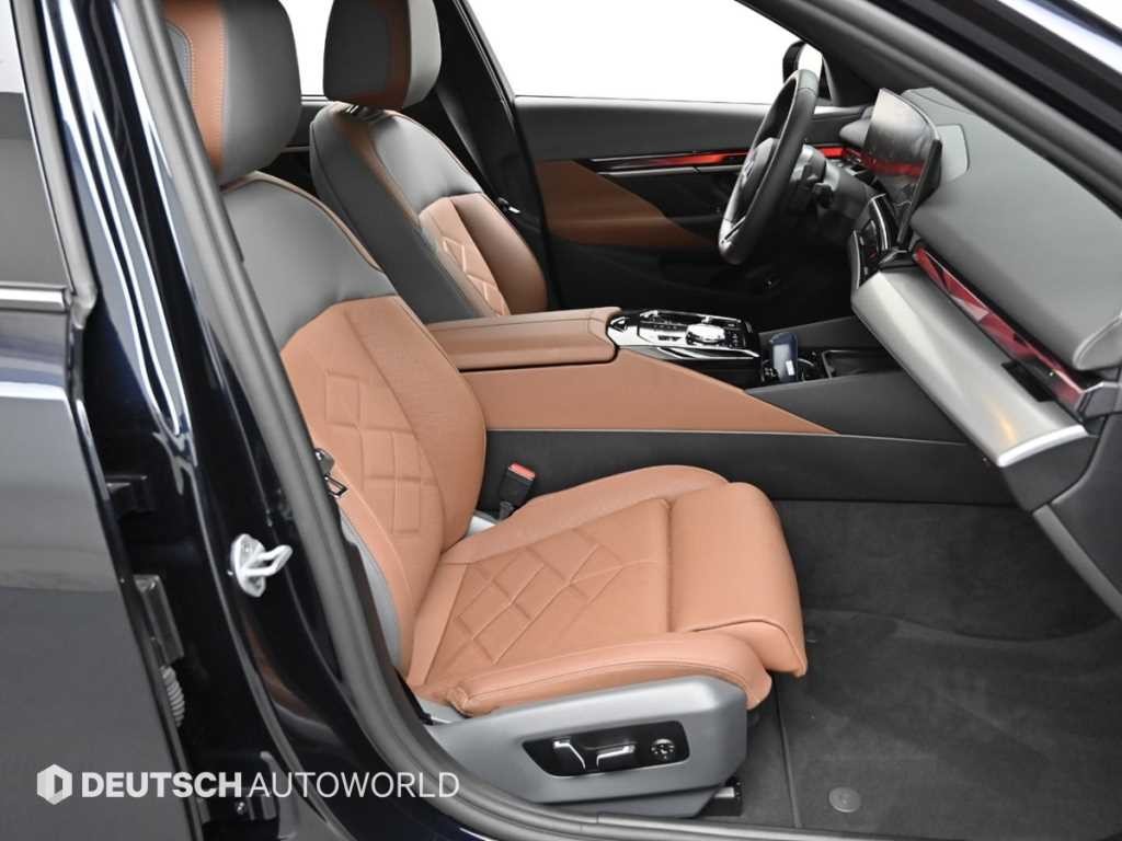 BMW 5시리즈 5시리즈 (G60) 530i xDrive M 스포츠 이미지 10