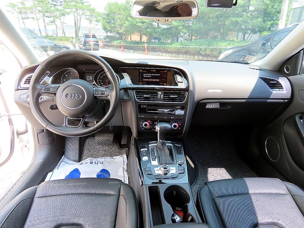 아우디 A5 35 TDI 콰트로 스포츠백 이미지 7