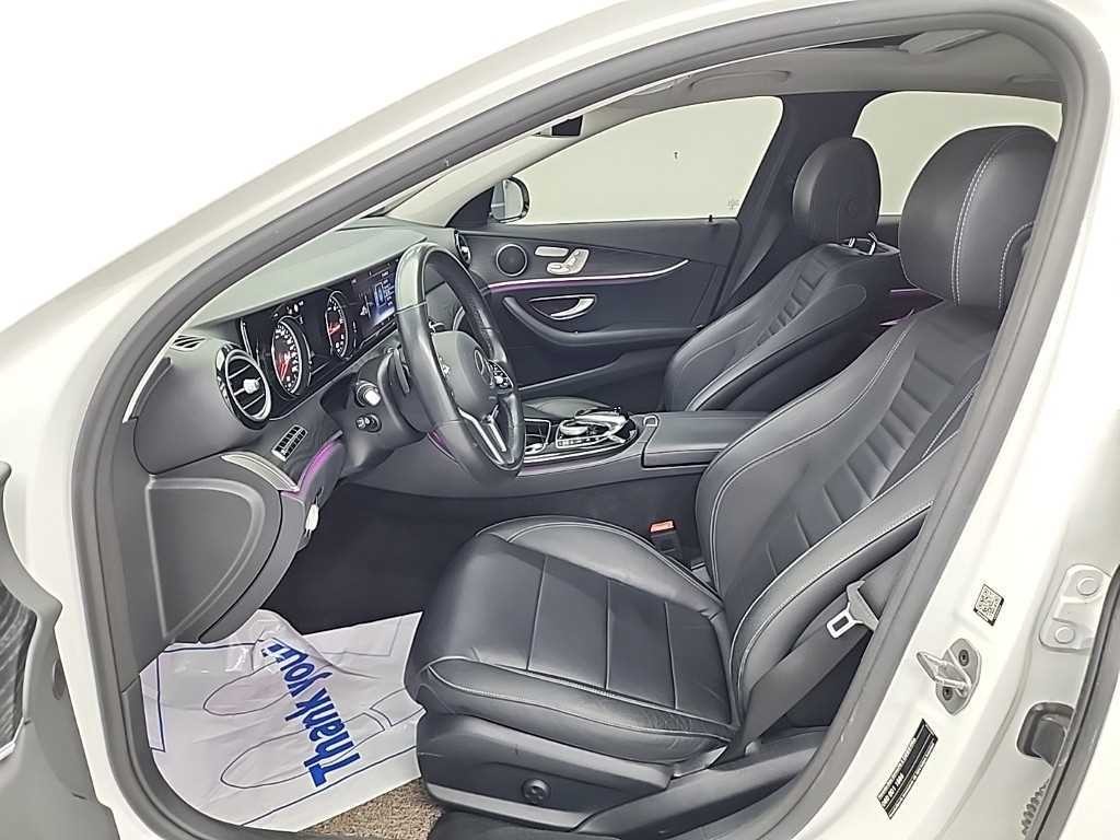 벤츠 E 클래스 E-클래스 W213 E220d 아방가르드 이미지 11