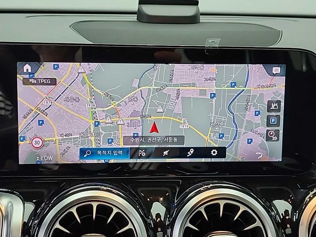 벤츠 GLB 클래스 GLB클래스 X247 AMG GLB 35 4MATIC 이미지 14