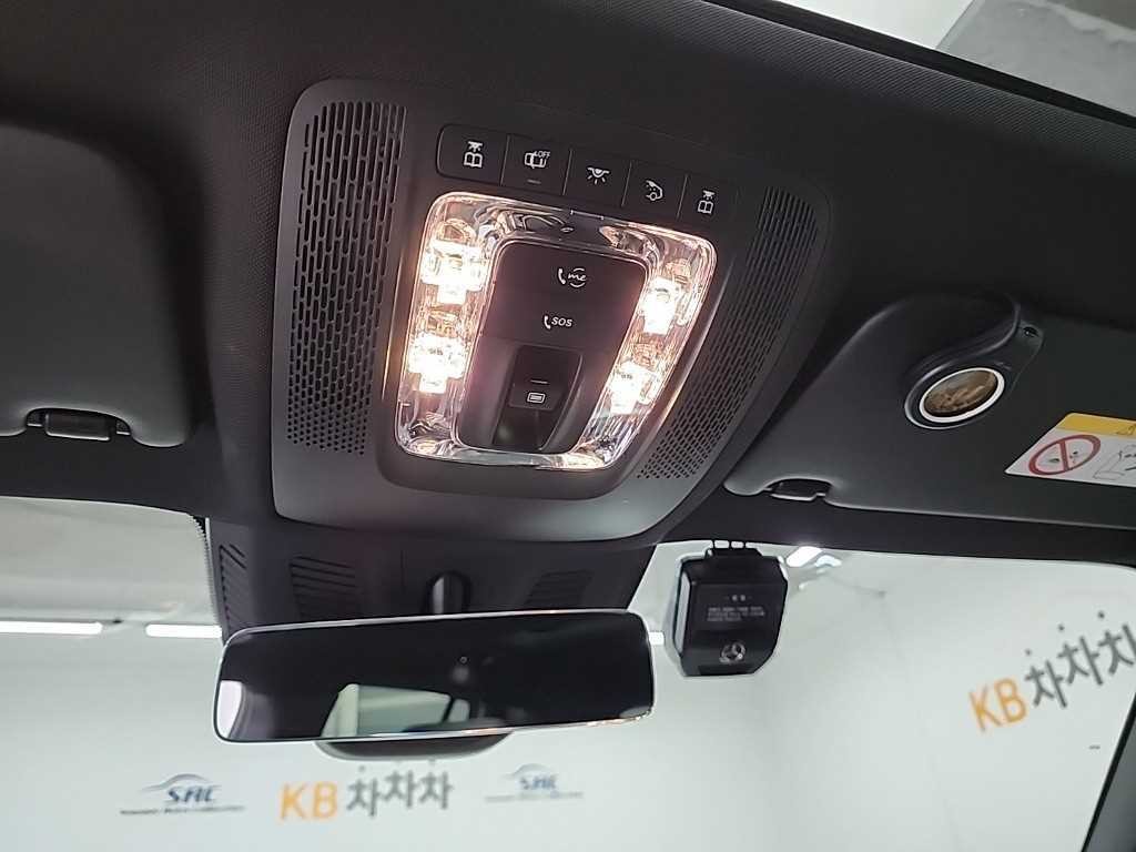벤츠 GLB 클래스 GLB클래스 X247 AMG GLB 35 4MATIC 이미지 17