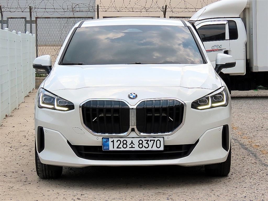 BMW 2시리즈 2시리즈 액티브 투어러 (U06) 220i 어드밴티지 이미지 1