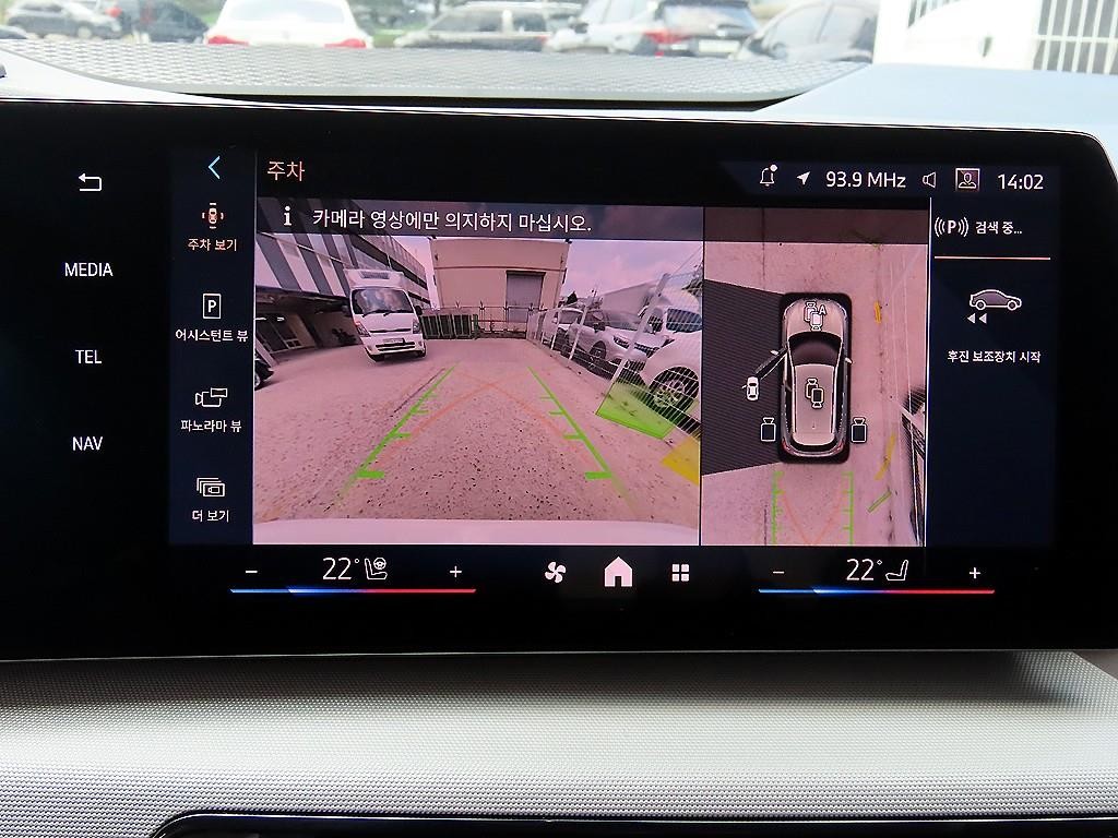 BMW 2시리즈 2시리즈 액티브 투어러 (U06) 220i 어드밴티지 이미지 14