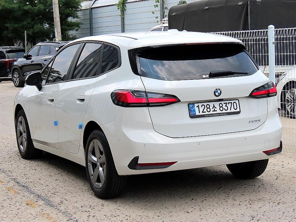 BMW 2시리즈 2시리즈 액티브 투어러 (U06) 220i 어드밴티지 이미지 3