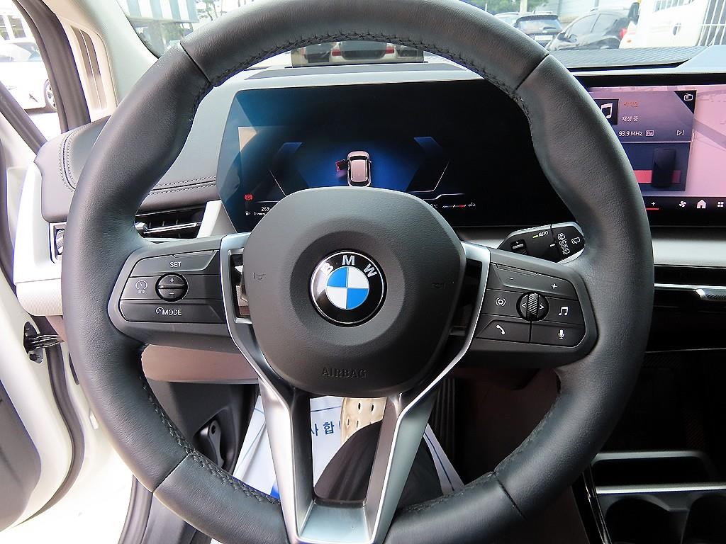 BMW 2시리즈 2시리즈 액티브 투어러 (U06) 220i 어드밴티지 이미지 8