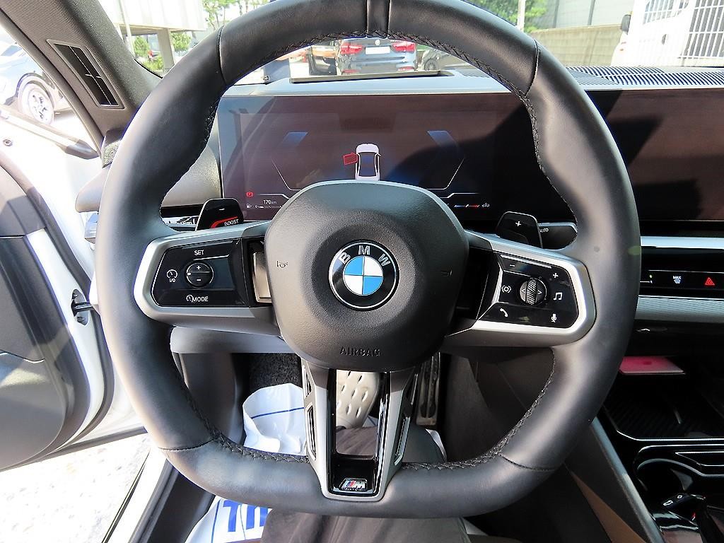 BMW 5시리즈 5시리즈 (G60) 520i M 스포츠 이미지 8
