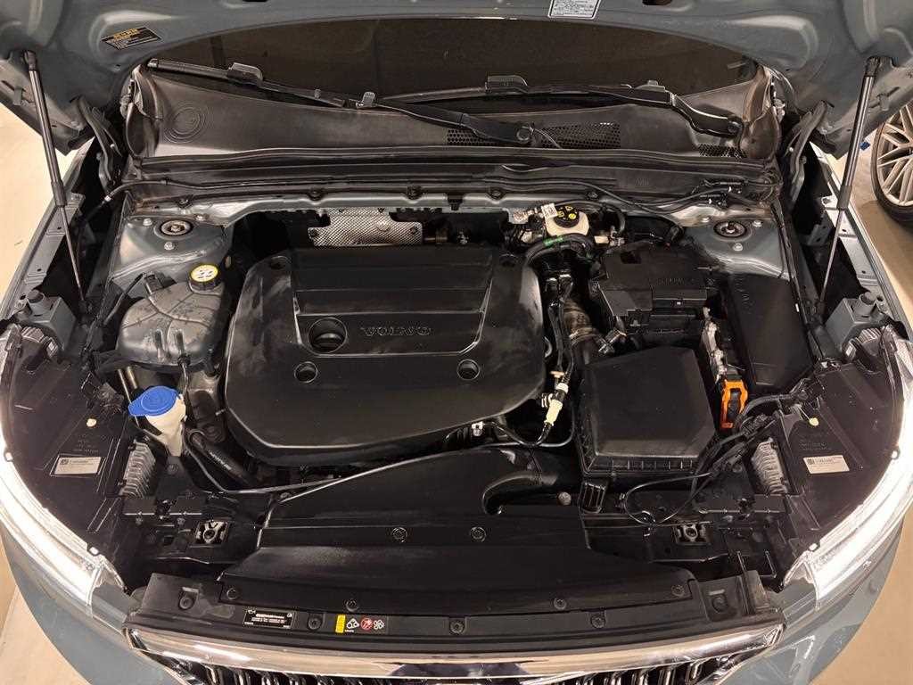 볼보 XC40 B4 AWD 인스크립션 이미지 2