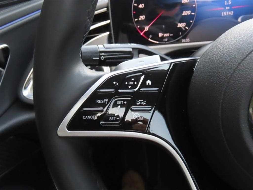 벤츠 E 클래스 E-클래스 W214 E220d 4MATIC 익스클루시브 이미지 10