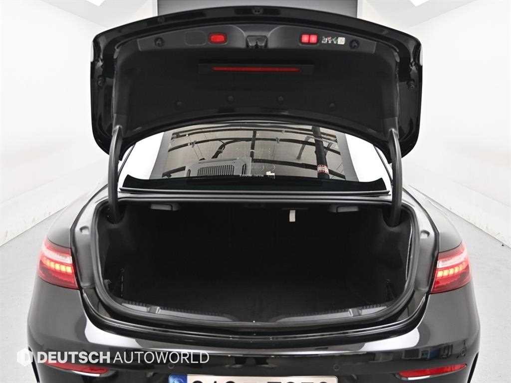 벤츠 E 클래스 E-클래스 W213 E53 AMG 4MATIC+ 쿠페 이미지 19