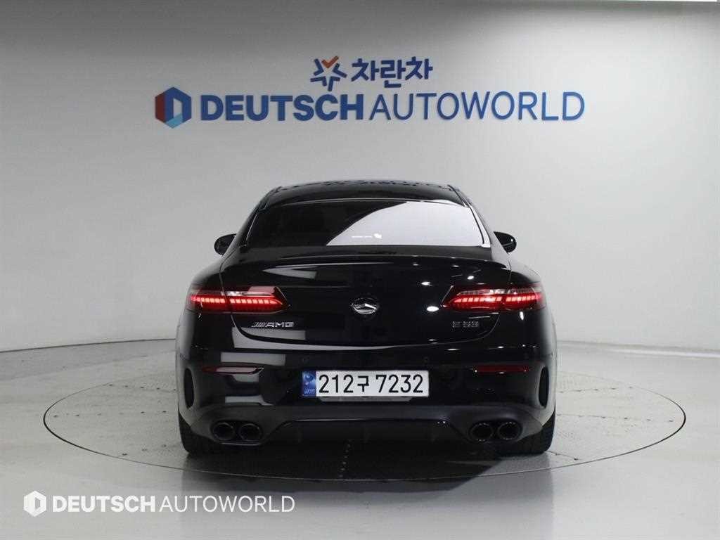 벤츠 E 클래스 E-클래스 W213 E53 AMG 4MATIC+ 쿠페 이미지 4