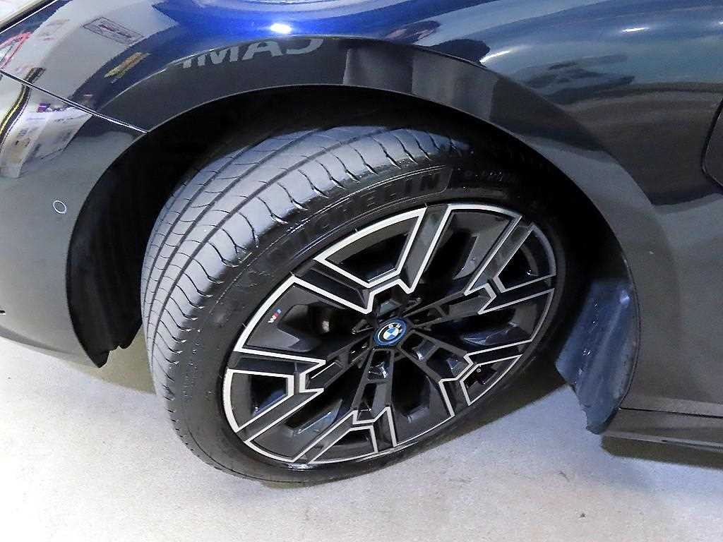 BMW 5시리즈 5시리즈 (G60) 530e M 스포츠 이미지 20