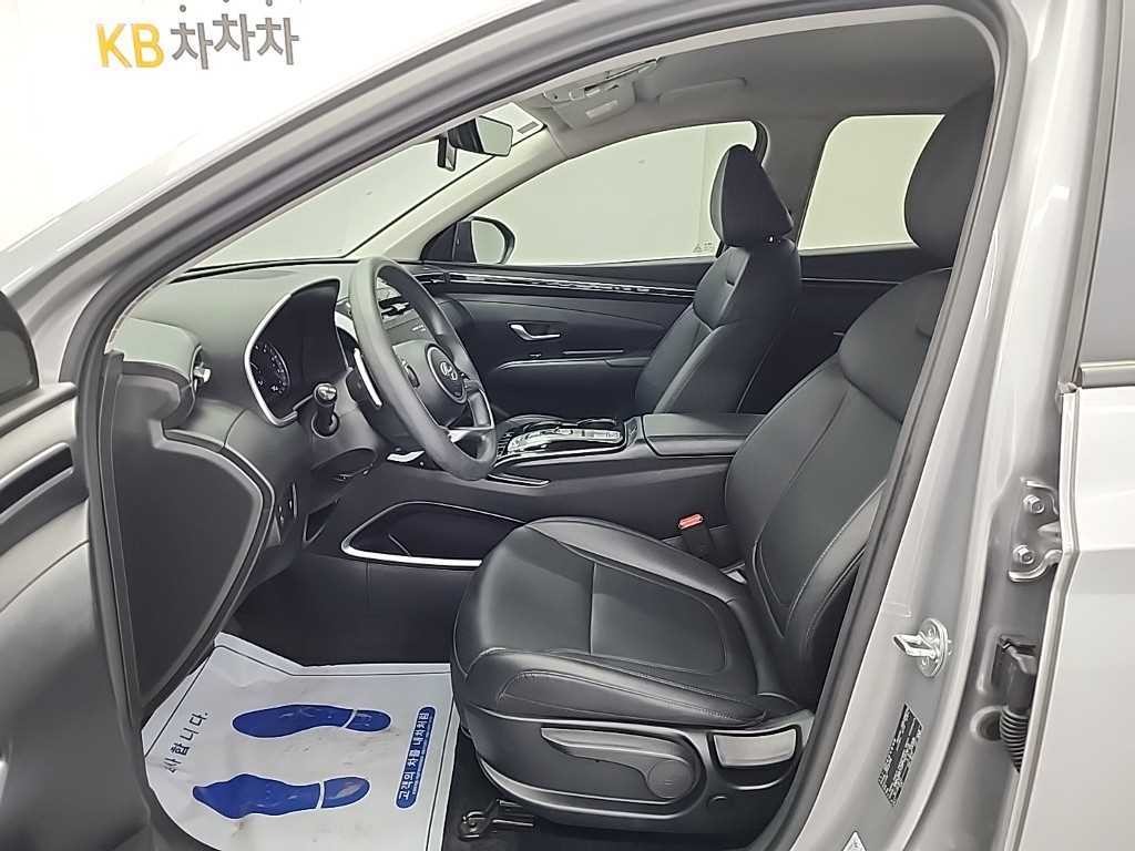 현대 투싼 투싼 (NX4) 디젤 2.0 2WD 모던 이미지 11