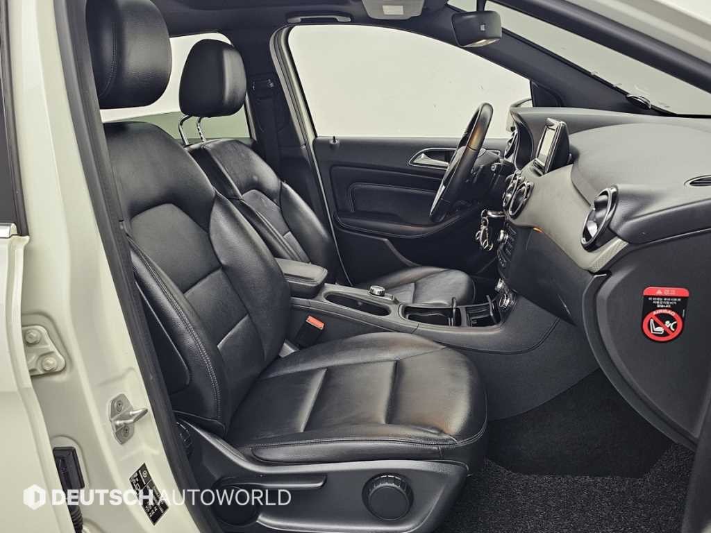 벤츠 B 클래스 (MY B) B클래스 (MY B) B200 CDI 블루이피션시 스포츠팩 이미지 10