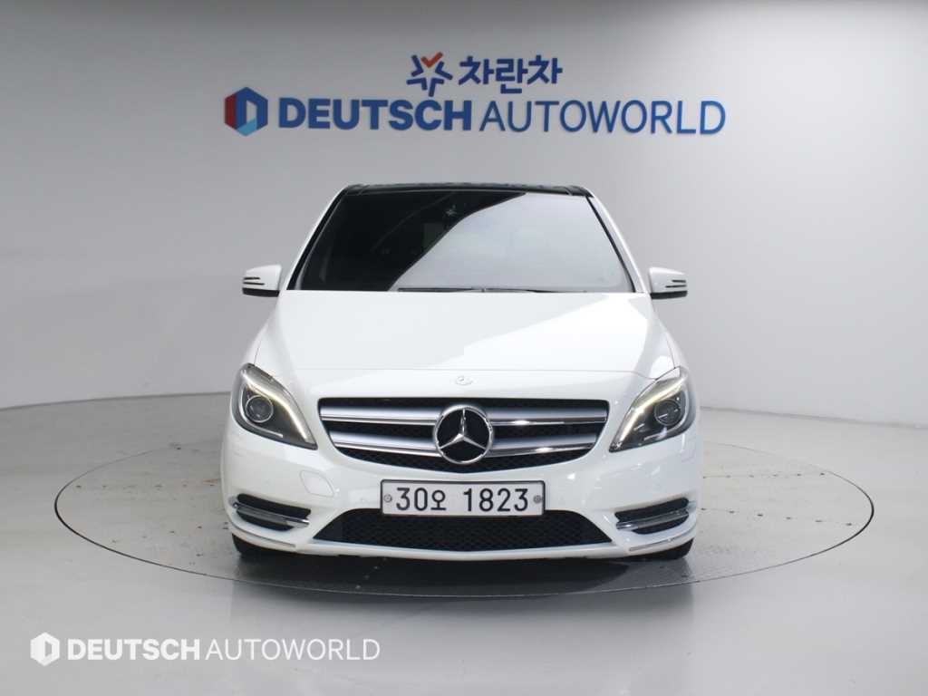 벤츠 B 클래스 (MY B) B클래스 (MY B) B200 CDI 블루이피션시 스포츠팩 이미지 3