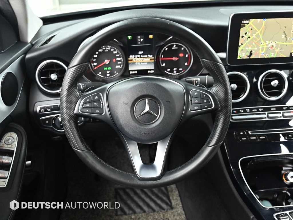 벤츠 C 클래스 C클래스 W205 C220 d 4MATIC 이미지 13