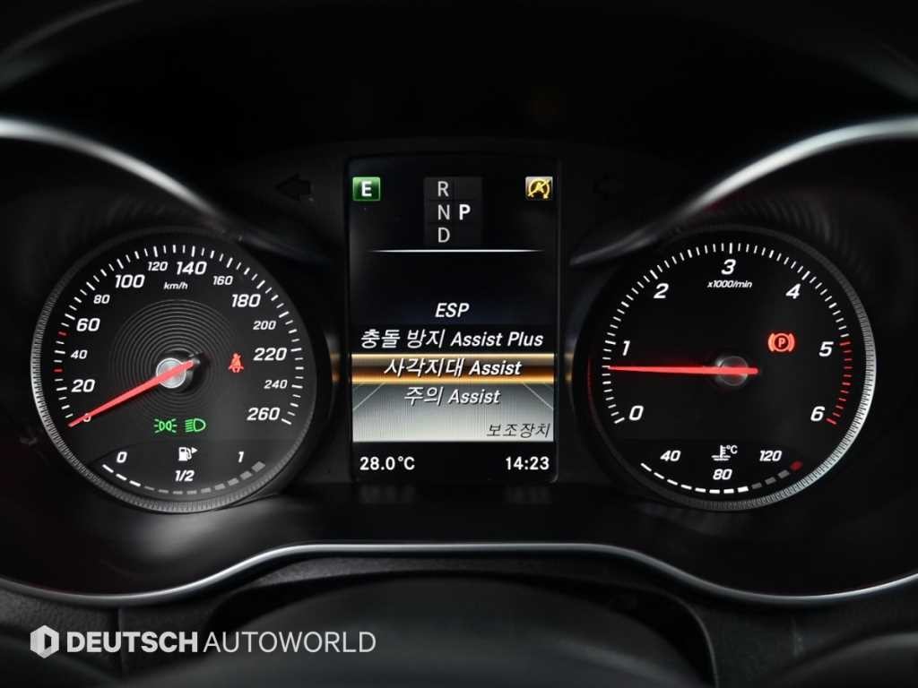 벤츠 C 클래스 C클래스 W205 C220 d 4MATIC 이미지 16