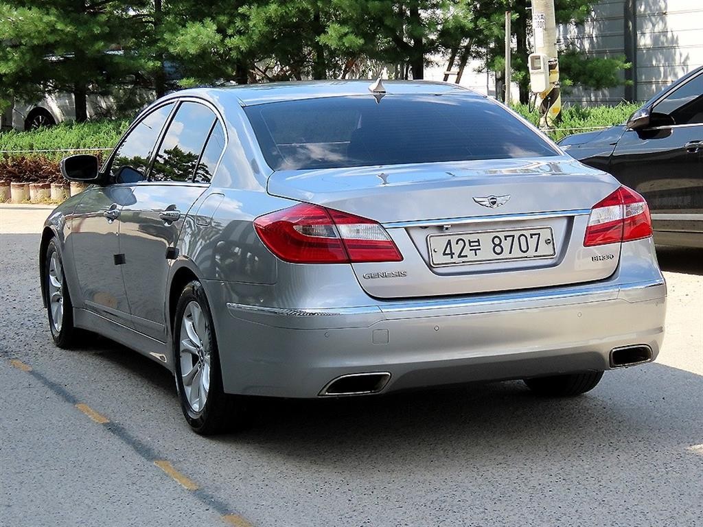 현대 제네시스 BH330 GRAND 이미지 3