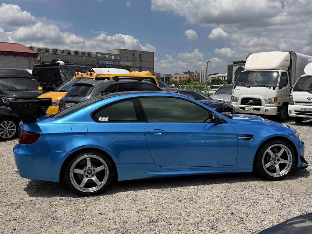 BMW 3시리즈 M3 (F80, E90) M3 쿠페 이미지 17