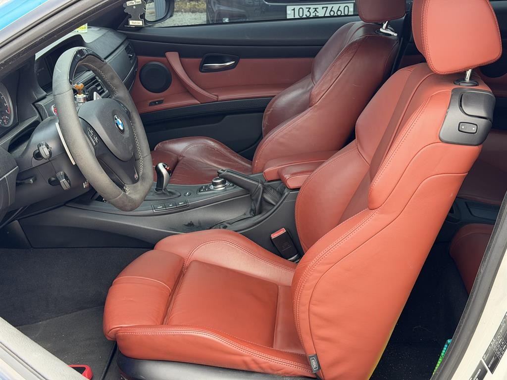 BMW 3시리즈 M3 (F80, E90) M3 쿠페 이미지 7