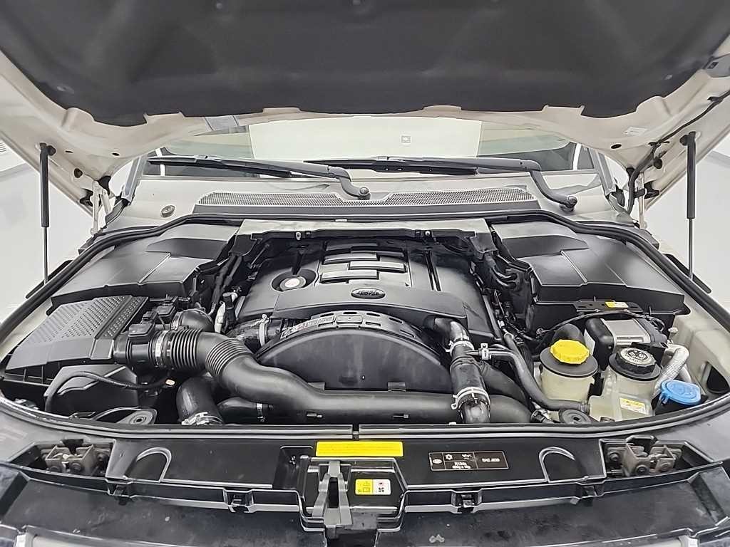랜드로버 디스커버리 디스커버리4 3.0 SDV6 SE 이미지 5