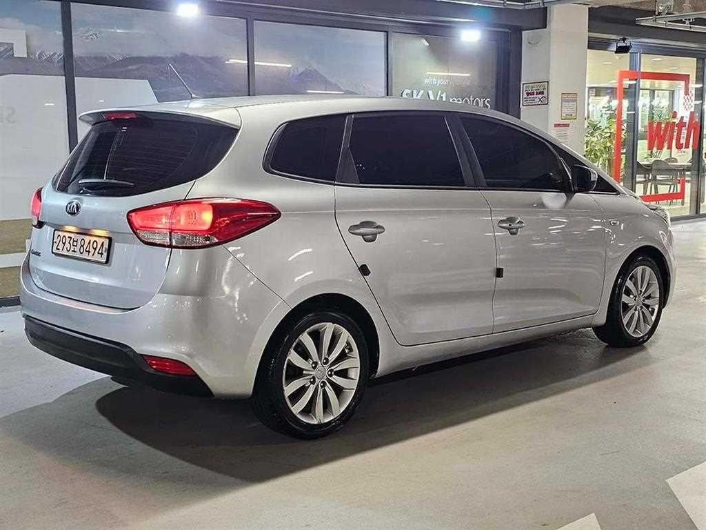 기아 카렌스 올뉴 카렌스 1.7 VGT 트렌디 이미지 4