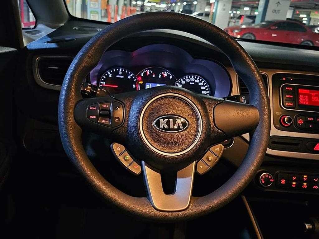 기아 카렌스 올뉴 카렌스 1.7 VGT 트렌디 이미지 9