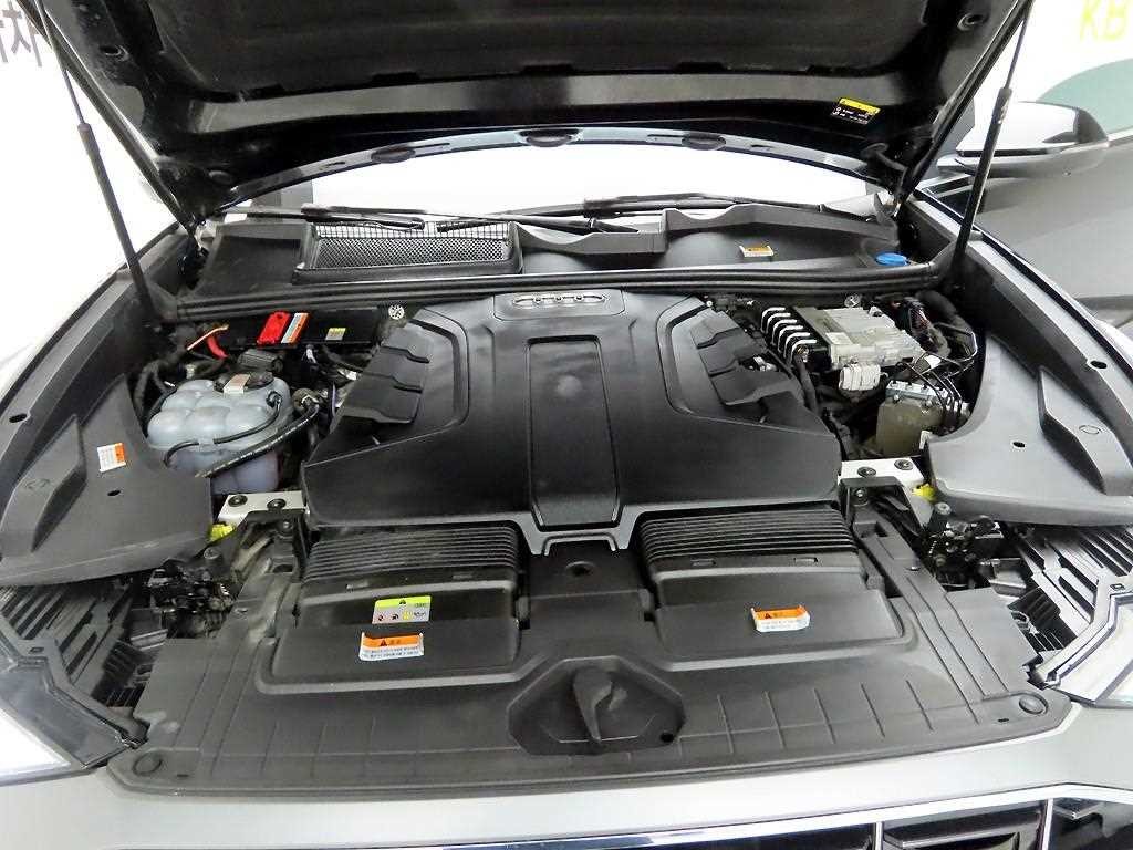 아우디 Q8 45 TDI 콰트로 프리미엄 이미지 20
