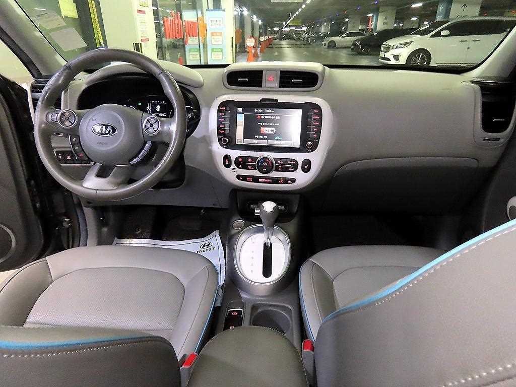 기아 쏘울 쏘울 EV EV 이미지 10