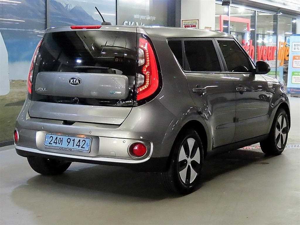 기아 쏘울 쏘울 EV EV 이미지 4