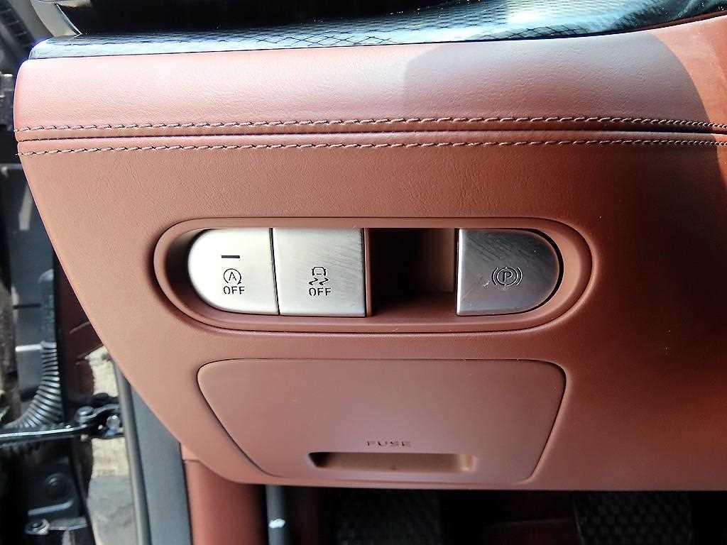 제네시스 G90 G90(RS4) 3.5T GDI AWD 이미지 13