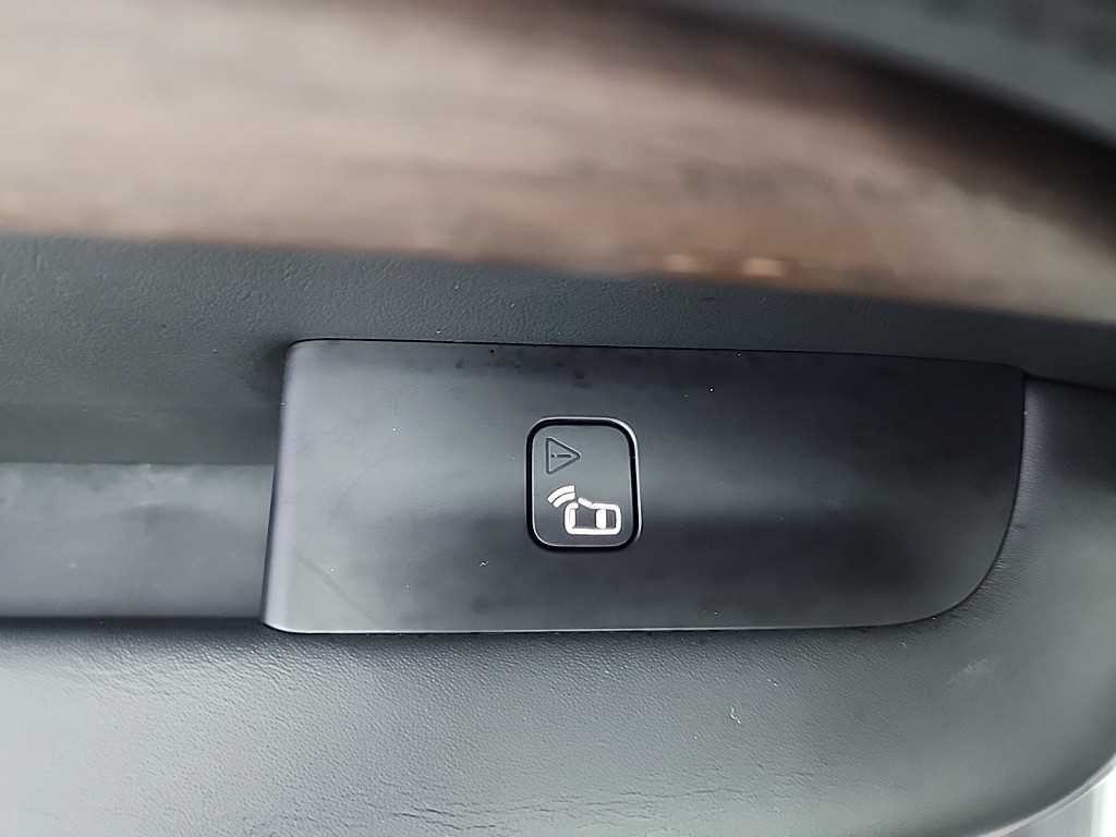랜드로버 디스커버리 디스커버리5 3.0 SD6 HSE 럭셔리 이미지 15