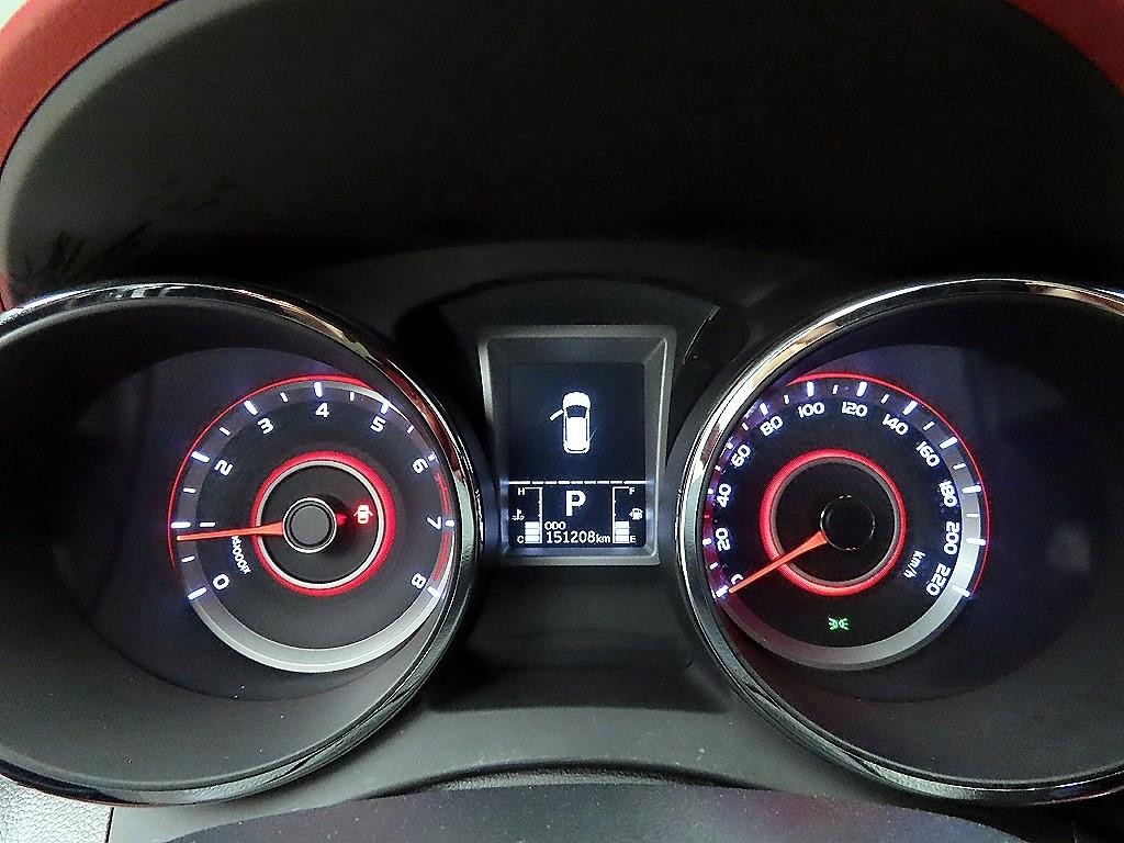 KG모빌리티(쌍용) 티볼리 가솔린 4WD 1.6 LX 최고급형 이미지 9