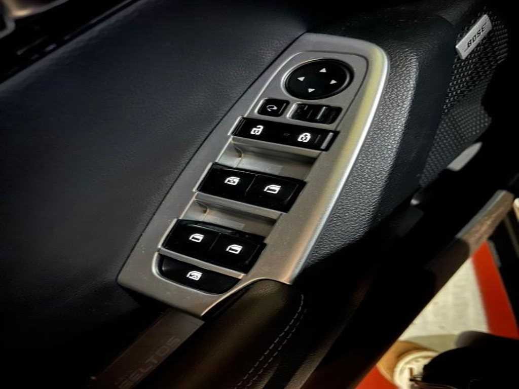 기아 셀토스 가솔린 1.6 터보 2WD 노블레스 이미지 15