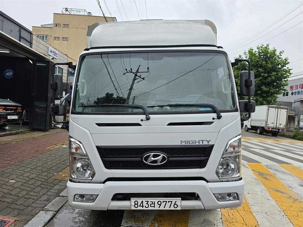 중대형화물 탑차/윙바디 윙바디 3.5톤 올 뉴 마이티 이미지 2