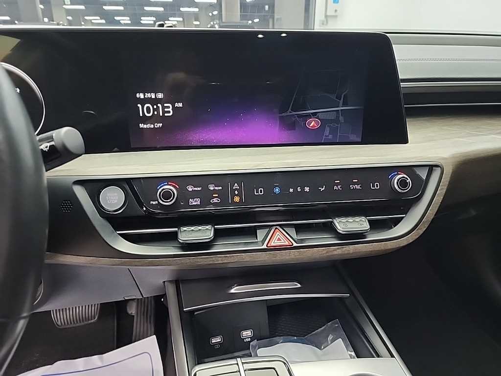 기아 K8 2.5 2WD 노블레스 라이트 이미지 10
