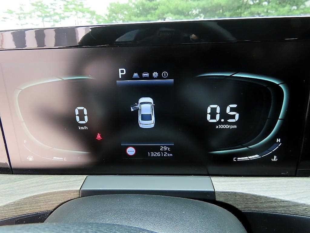 기아 K8 3.5 LPG 2WD 렌터카 스탠다드 이미지 9