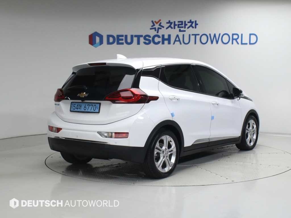 쉐보레 볼트 볼트EV EV LT 디럭스 이미지 2