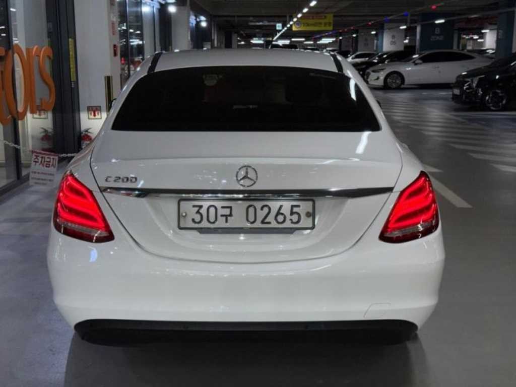 벤츠 C 클래스 C클래스 W205 C200 이미지 5